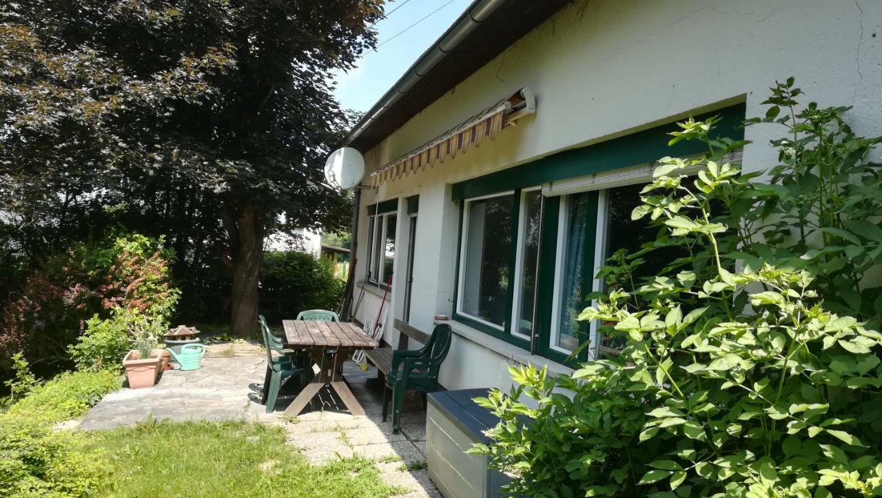 Ferienhaus Am Waldrand Vila Ampflwang im Hausruckwald Exterior foto